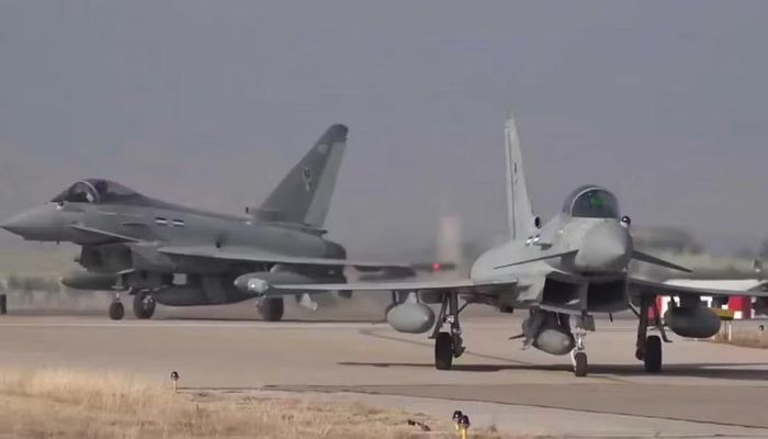 Theo kế hoạch hiện nay, các máy bay Eurofighter HALCON I sẽ được bàn giao từ năm 2026 đến năm 2030, trong khi các máy bay Eurofighter HALCON II tiếp tục được chuyển giao từ năm 2030 đến năm 2035.
