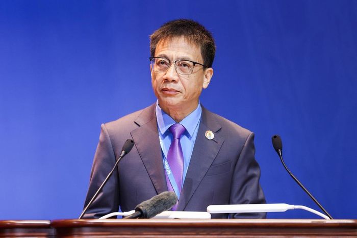 Chủ tịch Công đoàn Giáo dục Việt Nam Nguyễn Ngọc Ân tham luận tại Đại hội. Ảnh: Quang Vinh
