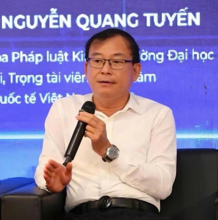 Phó Giáo sư, Tiến sĩ Nguyễn Quang Tuyến (Trưởng khoa Pháp luật Kinh tế, Trường Đại học Luật Hà Nội). 