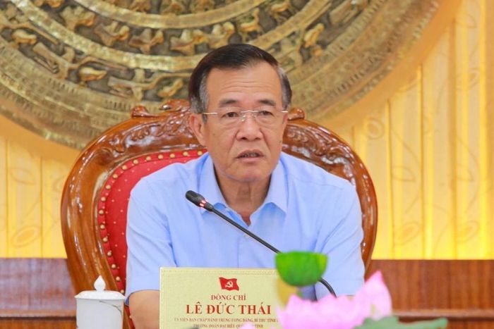  Bí thư Tỉnh ủy tỉnh Thanh Hóa ông Lê Đức Thái kết luận tại hội nghị. 