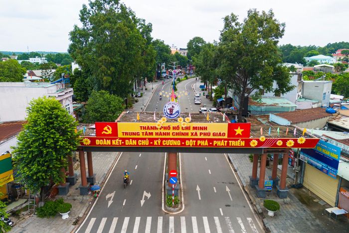  Sau sắp xếp, địa phương mang dáng dấp phố thị, đồng thời kỳ vọng trở thành điểm đến công nghiệp mới với hàng loạt khu, cụm công nghiệp được quy hoạch trên địa bàn. 