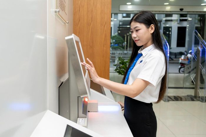  Sinh viên nói chung có thể tốt nghiệp đại học sớm nhất trong vòng 2-3,3 năm. Ảnh minh họa: Phương Lâm.