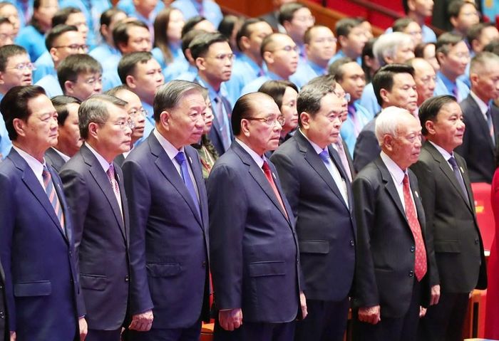 Tổng Bí thư, Chủ tịch nước Tô Lâm và các lãnh đạo Đảng, Nhà nước, nguyên lãnh đạo Đảng, Nhà nước dự phiên trọng thể Đại hội