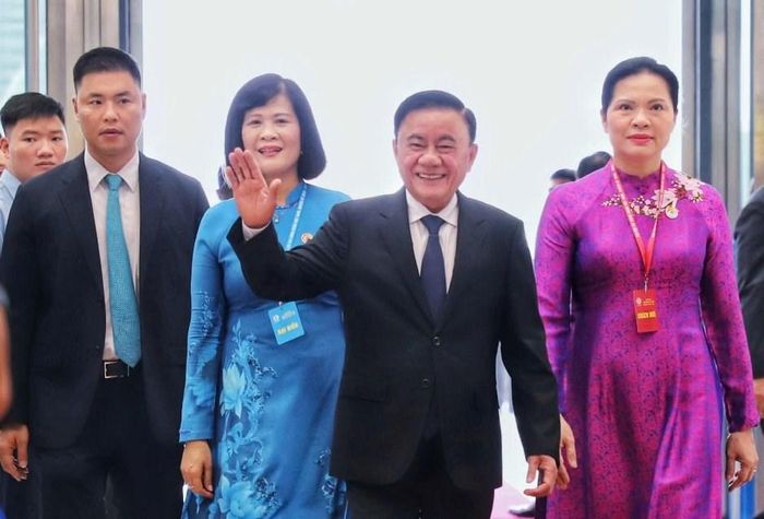 Ủy viên Bộ Chính trị, Thường trực Ban Bí thư Trần Cẩm Tú tới dự Đại hội
