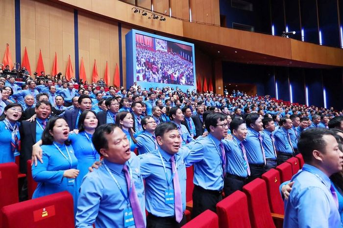 Các đại biểu đại diện 10 triệu đoàn viên, người lao động dự Đại hội