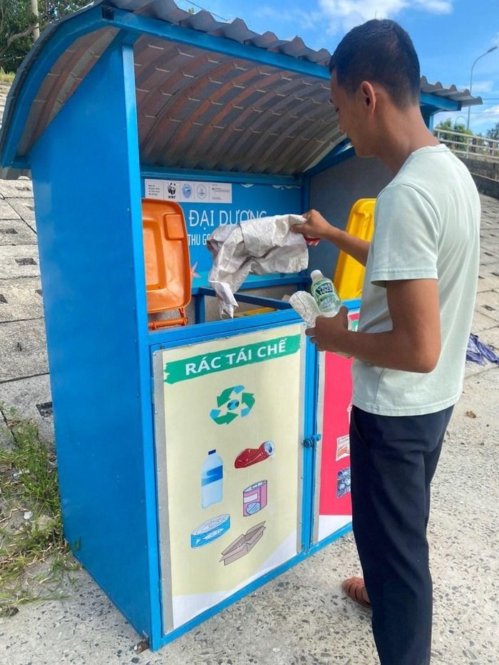 Mô hình "Ngôi nhà đại dương" thu gom rác thải tại Cù Lao Chàm. Ảnh:BQL