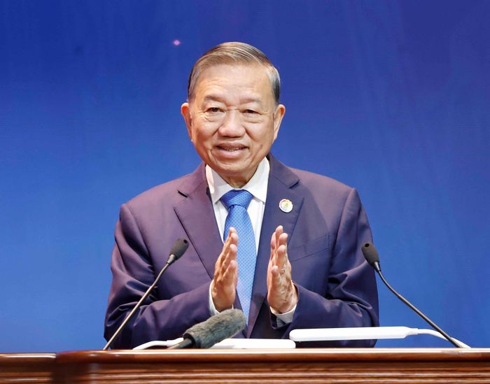 Tổng Bí thư, Chủ tịch nước Tô Lâm phát biểu chỉ đạo Đại hội XIV Công đoàn Việt Nam. Ảnh: TTXVN
