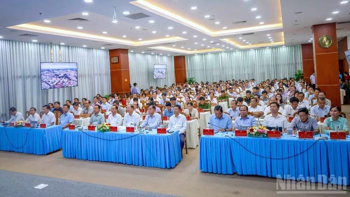 Các đại biểu tại hội nghị đã chỉ ra nhiều cách làm hay, phát triển nhiều mô hình thiết thực học tập và làm theo Bác.
