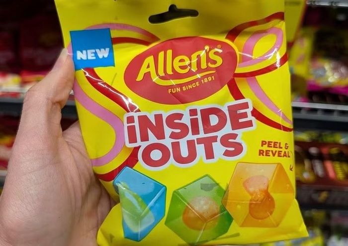 Sản phẩm kẹo Allen’s iNSiDE OUTS 130 g đang bị thu hồi tại Australia. (Ảnh: Kati Keksi)
