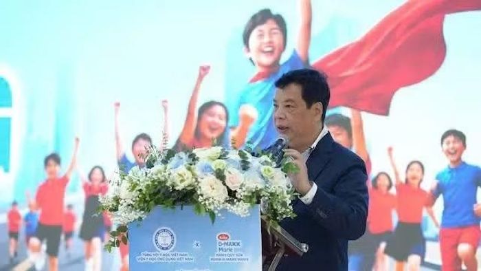 Tiến sĩ, Bác sĩ Trương Hồng Sơn, Viện trưởng Viện Y học ứng dụng Việt Nam chia sẻ tại lễ phát động chiến dịch cộng đồng “Vì một kỷ nguyên cao khỏe”.