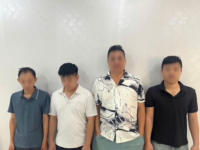 Từ trái sang phải: Toàn, Thắng, Dương, Hải tại Cơ quan điều tra
