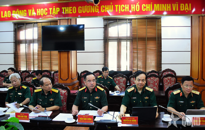  Các đại biểu dự hội nghị.