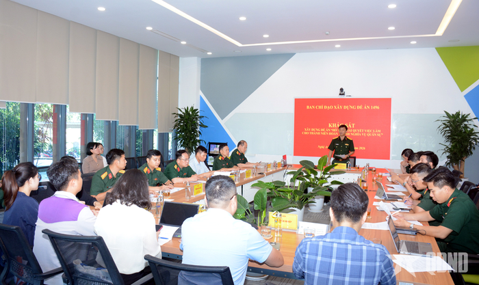  Quang cảnh buổi khảo sát tại trụ sở Công ty TNHH VSIP Nghệ An.