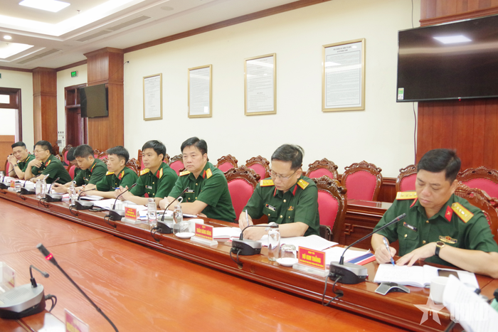  Các đại biểu dự hội nghị khảo sát kết quả thực hiện Phong trào Thi đua Quyết thắng 6 tháng đầu năm 2026 tại Bộ CHQS tỉnh Quảng Ninh. 