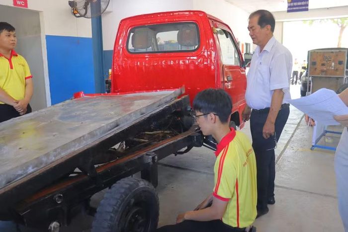 Mô hình kết hợp giữa lý thuyết và thực hành giúp sinh viên nhanh chóng bắt nhịp nghề nghiệp.