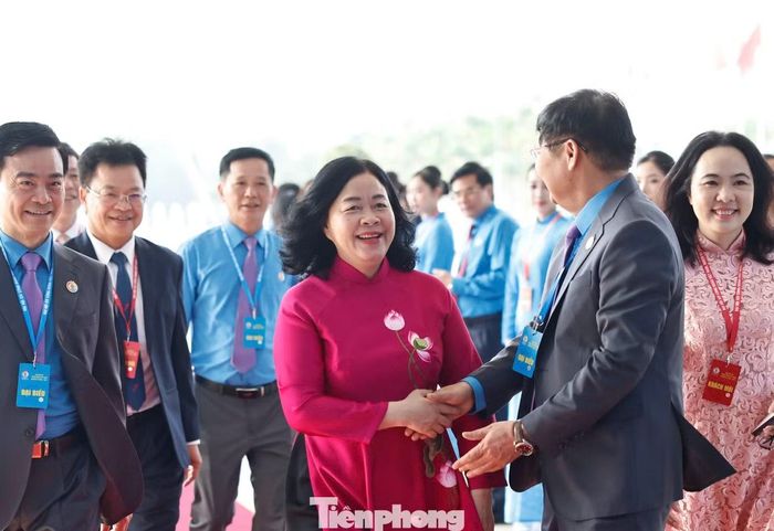  Chủ tịch Ủy ban Trung ương MTTQ Việt Nam Bùi Thị Minh Hoài đến dự Đại hội. Ảnh: Như Ý. 