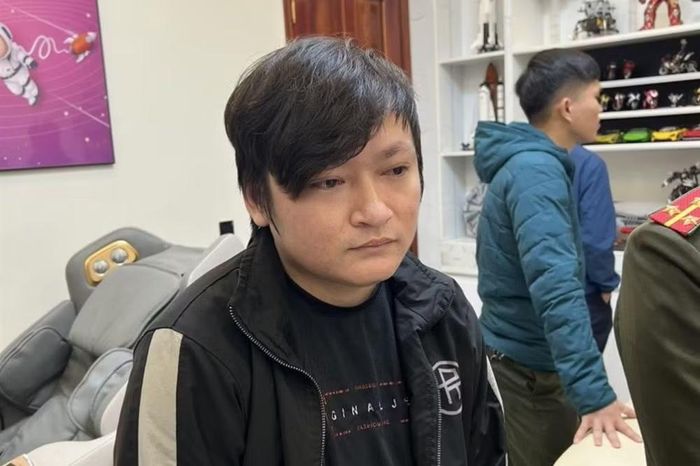 Phan Ngọc Tuấn - đối tượng điều hành nhiều trang web phim lậu.