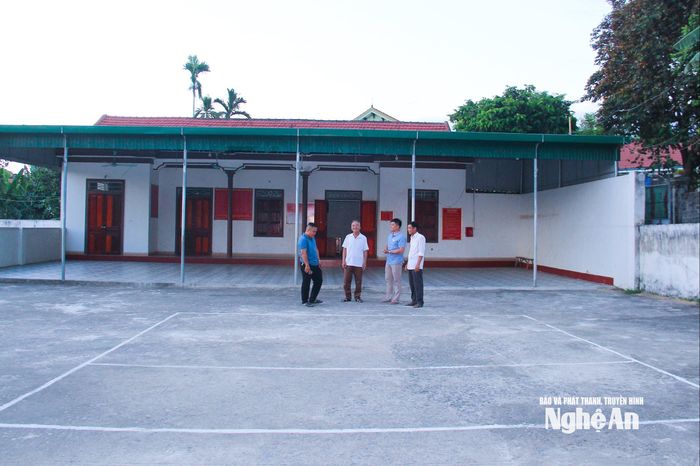 Cơ sở vật chất và khuôn viên Nhà Văn hóa xóm Dương Tâm, xã Xuân Lâm được xây dựng khang trang. Ảnh: Mai Hoa
