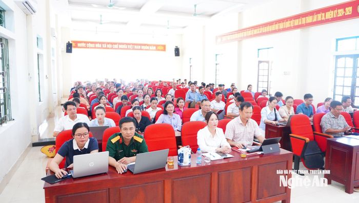 Các đại biểu tham dự hội nghị. Ảnh: Trung Tú