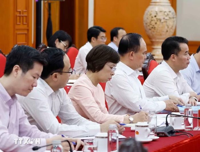 Các đại biểu tham dự cuộc làm việc. (Ảnh: Thống Nhất/TTXVN)