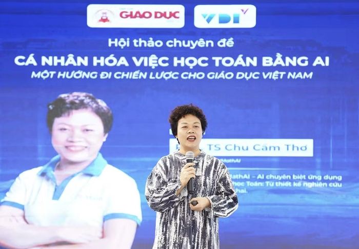 Phó Giáo sư, Tiến sỹ Chu Cẩm Thơ chia sẻ tại hội thảo. (Ảnh: Vietnam+)