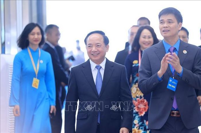 Đồng chí Trịnh Văn Quyết, Ủy viên Bộ Chính trị, Bí thư Trung ương Đảng, Trưởng ban Tuyên giáo và Dân vận Trung ương đến dự Đại hội. Ảnh: Tuấn Anh/TTXVN.