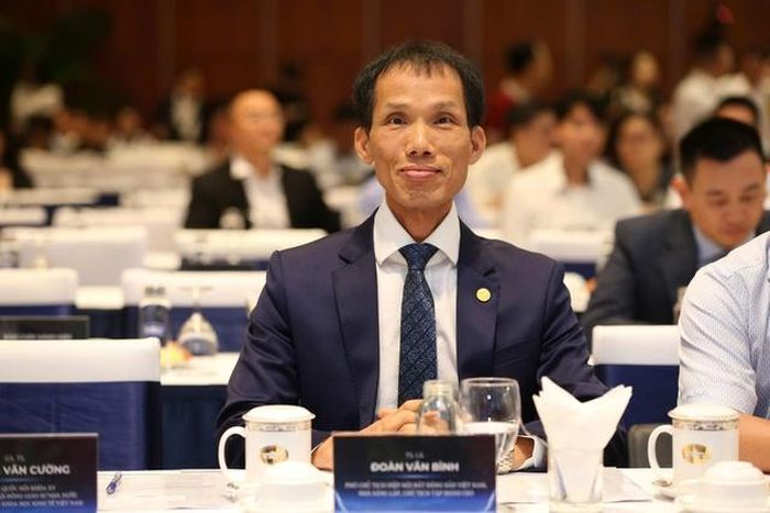 Theo Chủ tịch CEO Group Đoàn Văn Bình, dù nhu cầu lớn, thực tế thị trường nhà ở cho thuê tại Việt Nam vẫn chưa thu hút được nhiều doanh nghiệp tham gia đầu tư quy mô lớn.