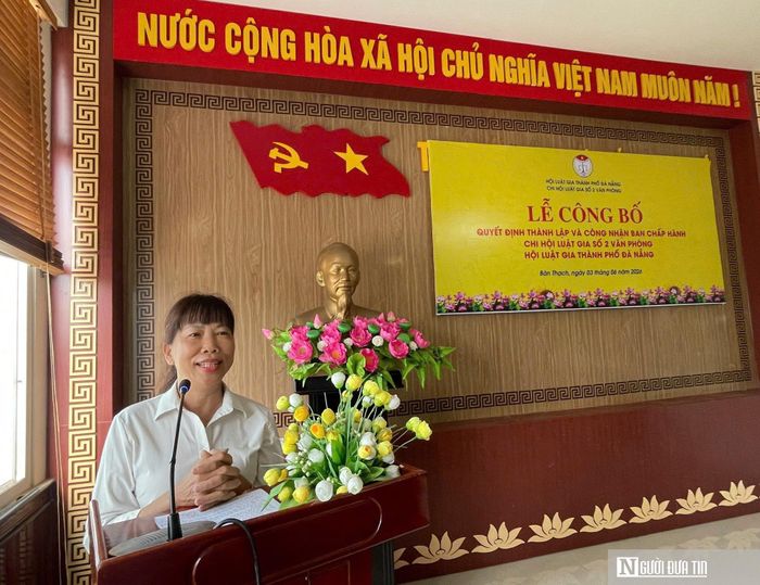 Luật gia Nguyễn Thị Dung được bầu giữ chức Chi hội trưởng Chi hội Luật gia số 2 Văn phòng Hội Luật gia thành phố Đà Nẵng
