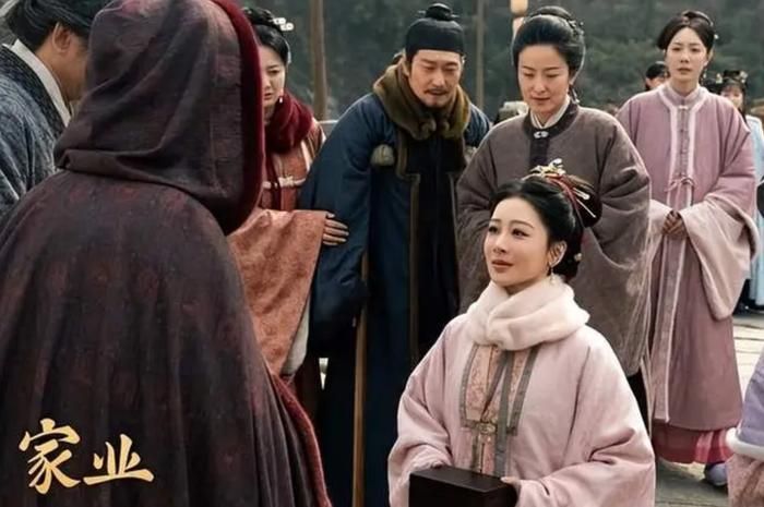 Dương Tử đang nhận nhiều sự chú ý nhờ vai Lý Trinh trong Gia Nghiệp. Ảnh: Sohu