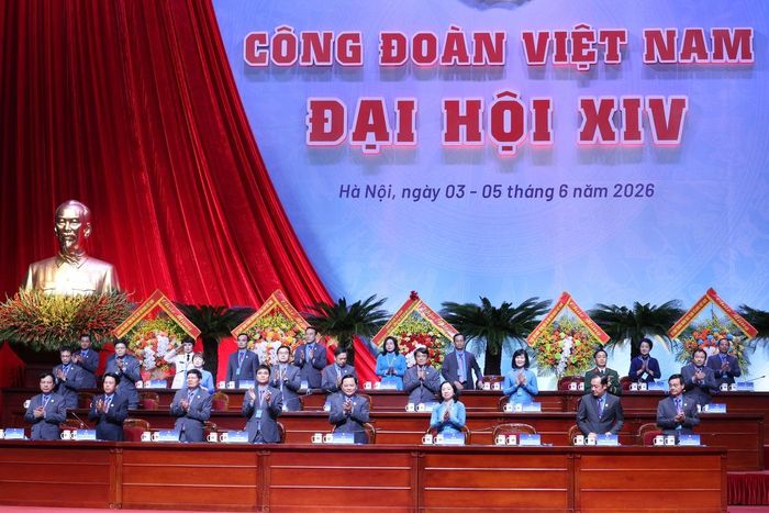 Đoàn Chủ tịch điều hành Đại hội