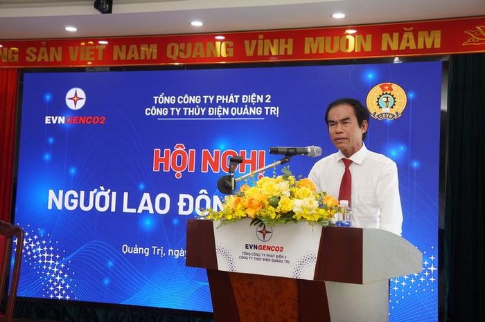 Ông Nguyễn Thanh Hùng, Giám đốc Công ty báo cáo tại hội nghị. Ảnh: Diệu Bình