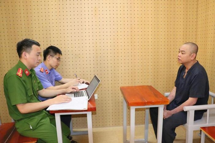 Trần Văn Thành tại cơ quan điều tra. Ảnh: Công an Hà Tĩnh