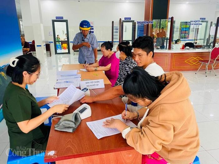 Từ y tế đến du lịch, nhiều lĩnh vực tại đặc khu Côn Đảo đang hưởng lợi từ điện quốc gia. Ảnh: Thanh Tuấn