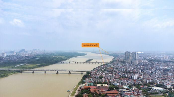 Toàn cảnh cụm công viên nhìn từ khu vực cầu Chương Dương.