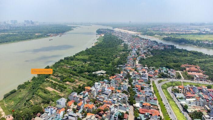 Cầu quy hoạch còn lại dự kiến nối sang đường Thanh Niên, đi qua khu vực Cụm công viên bãi sông phường Hồng Hà và kết nối trực tiếp với Hồ Tây.