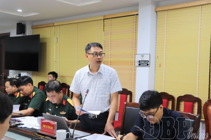 Đại diện xã Tuần Giáo có ý kiến tại hội nghị.