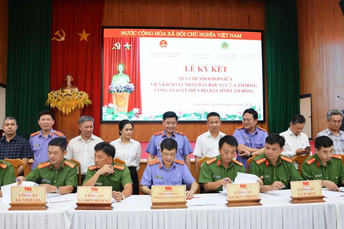 Ký kết quy chế phối hợp giữa VKSND Khu vực 2 - Lâm Đồng và công an các xã