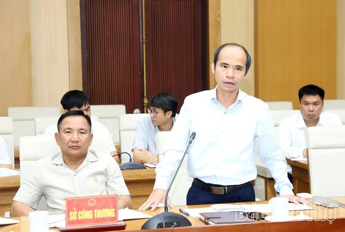 Đại diện nhà đầu tư KCN Phù Ninh - Tập đoàn Viglacera phát biểu tại hội nghị.