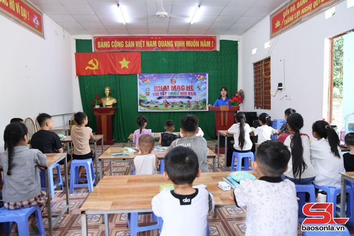 Đoàn xã Thuận Châu tổ chức các hoạt động vui chơi trong hè cho thiếu nhi