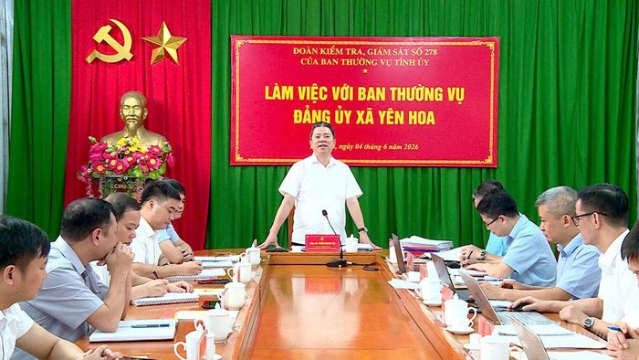 Đồng chí Trần Mạnh Lợi chủ trì buổi làm việc.