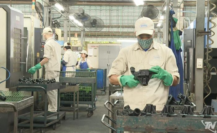 Công ty TNHH Một thành viên Diesel Sông Công duy trì hoạt động sản xuất ổn định, đáp ứng tiến độ giao hàng cho đối tác trong và ngoài nước.
