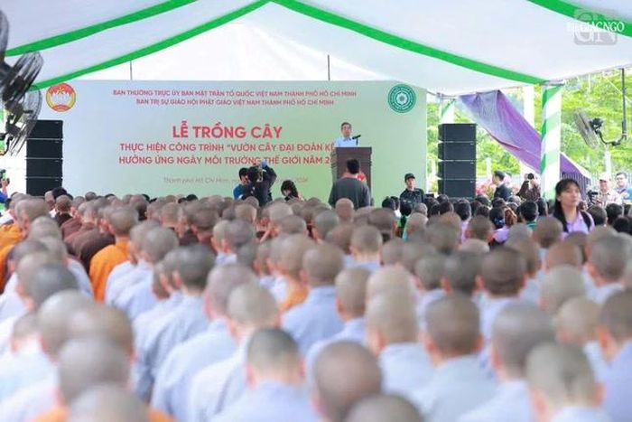 Quang cảnh buổi lễ