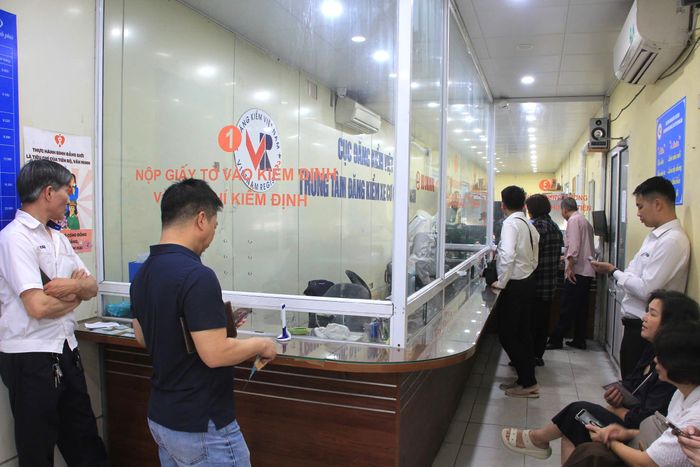 Theo quy định mới tại Nghị định 364/2025 không còn quy định phương thức nộp phí đường bộ theo tháng (ảnh minh họa).