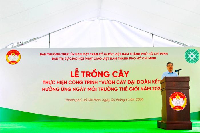 Ông Nguyễn Phước Lộc phát biểu. Ảnh: MTTQ Việt Nam TP.HCM.