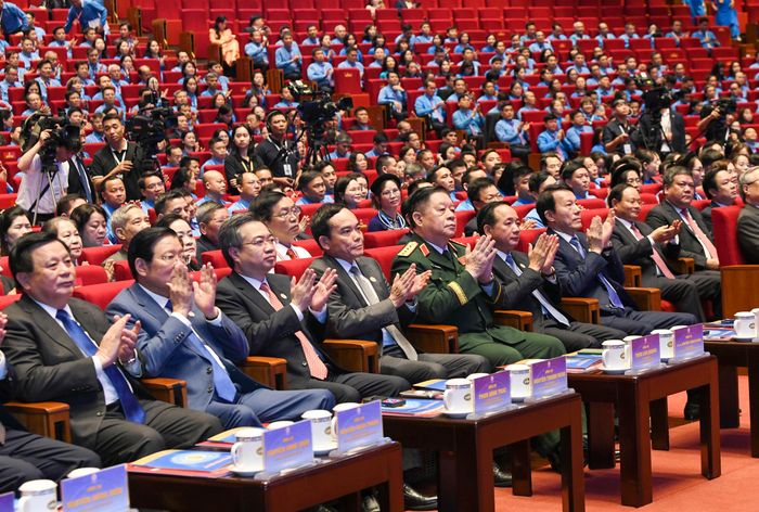 Các đại biểu dự phiên khai mạc trọng thể Đại hội XIV Công đoàn Việt Nam. Ảnh: Lâm Hiển