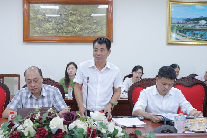 Vụ trưởng Vụ Pháp chế, Bộ Văn hóa, Thể thao và Du lịch Phạm Cao Thái trình bày báo cáo tổng quan về dự án Luật