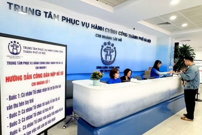  Hà Nội phấn đấu cắt giảm 50% thủ tục hành chính; 50% thời gian thực hiện thủ tục hành chính. 