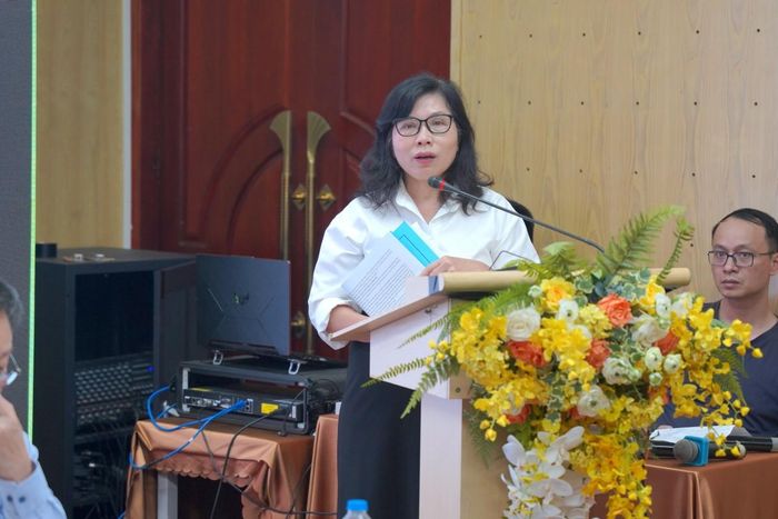 Thạc sĩ Hoàng Thị Vân Anh, nguyên Vụ trưởng Vụ Pháp chế, Tổng cục Quản lý đất đai, Bộ Tài nguyên và Môi trường phân tích thẩm quyền, trách nhiệm quản lý đất lâm nghiệp theo pháp luật đất đai, đồng thời đề xuất tách bạch rõ đối tượng sử dụng đất và đối tượng được giao quản lý đất.