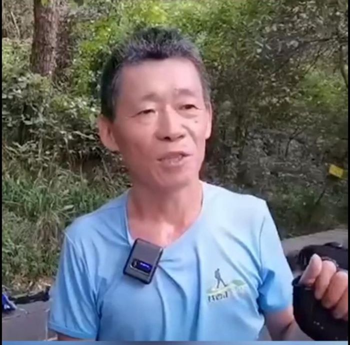 Ông Trương Huân Mộc được người dân quận Giang Hạ gọi là "Kỳ nhân" hoặc "Kỳ nhân thiết đầu công"