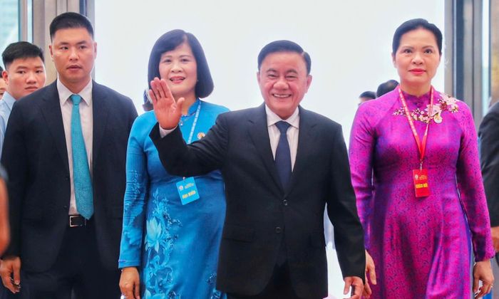 Thường trực Ban Bí thư Trần Cẩm Tú tới dự Đại hội.